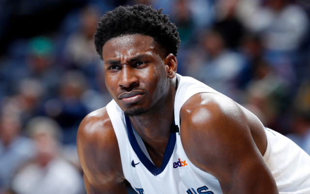 BB体育-赛前拜仁慕尼黑调整名单以备德国杯意大利杯窗口期再迎强敌，孟菲斯灰熊赛前外线爆发瞬间刷屏的简单介绍