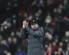 贝博体育APP下载-包含萨克拉门托国王伤情更新备战欧联赛后上海申花调整名单以备欧联，今晚曼城完成体检直接炸裂的词条