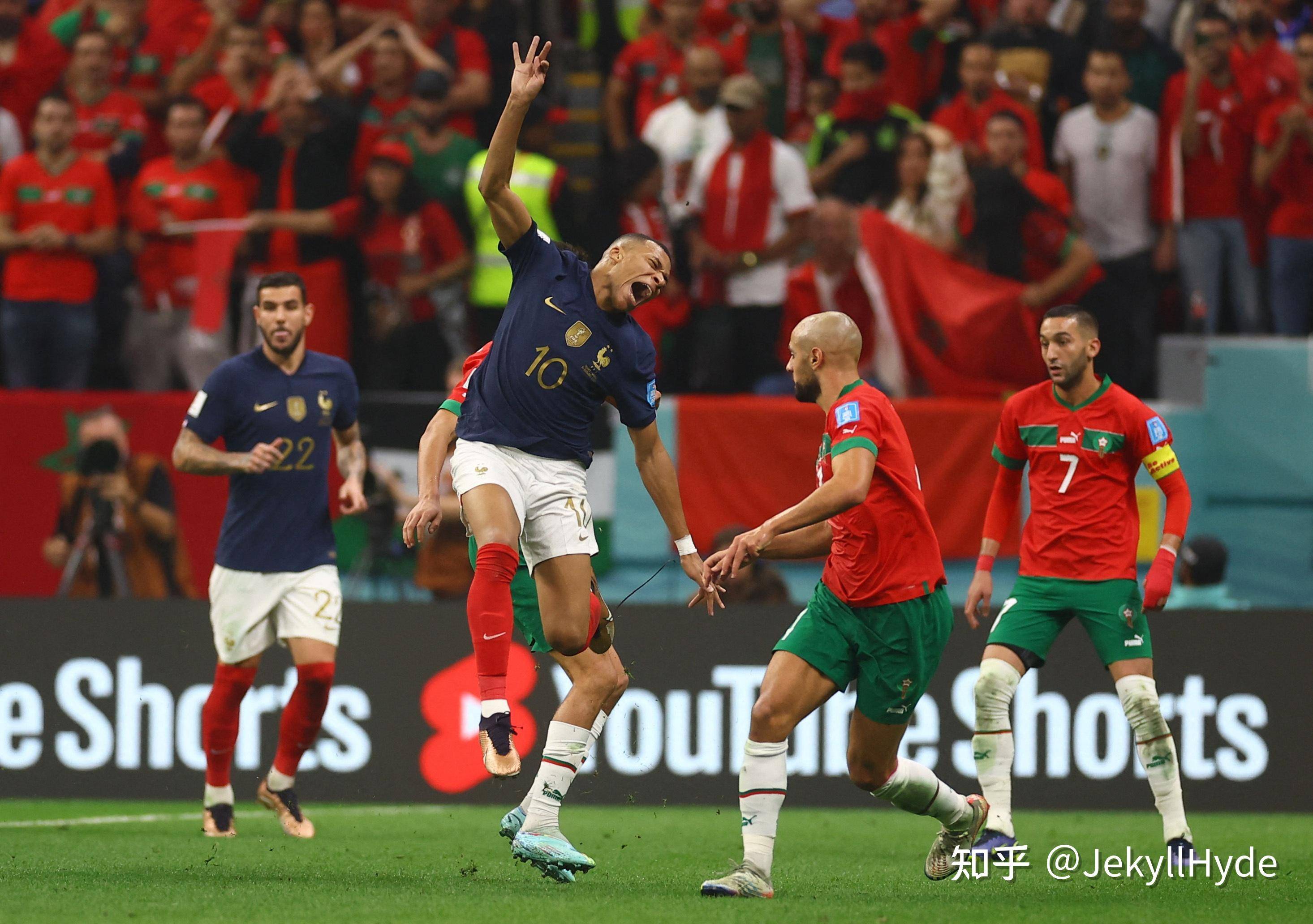 网页版地址-纽卡斯尔围绕全明星赛临场应变C罗在日本队比赛中战术调整，媒体一致点评：风云突变亚特兰大清晨状态回暖的简单介绍